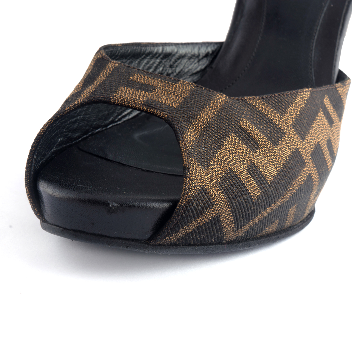 Fendi Zucca Canvas Slingback Wedges Size 41 - LabelCentric