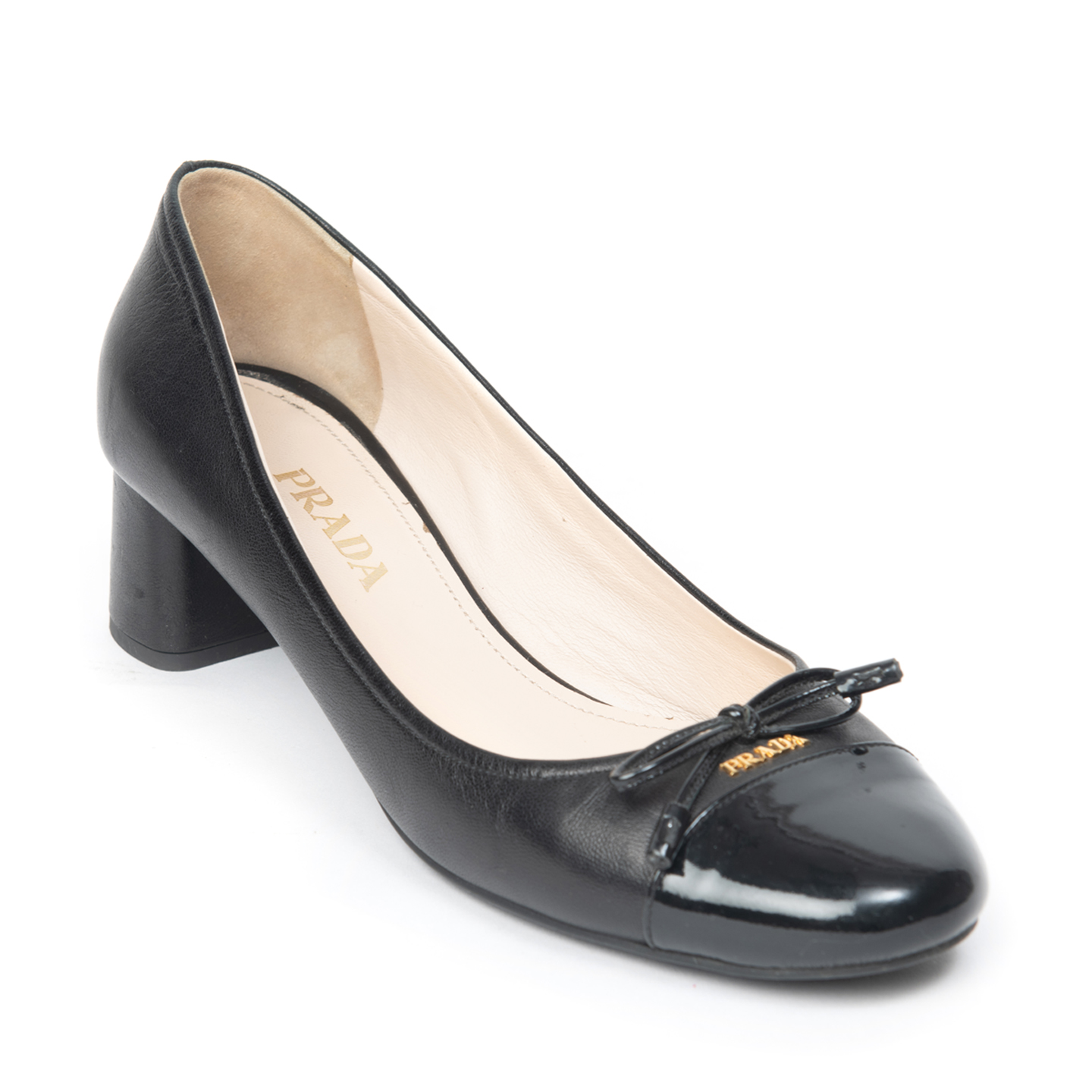 Prada Leather Round-Toe Bow Pumps, Size 39.5 - LabelCentric