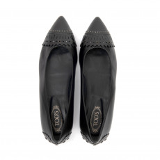 tod's pointed toe flats