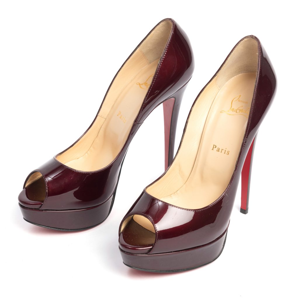 christian louboutin beige peep toe