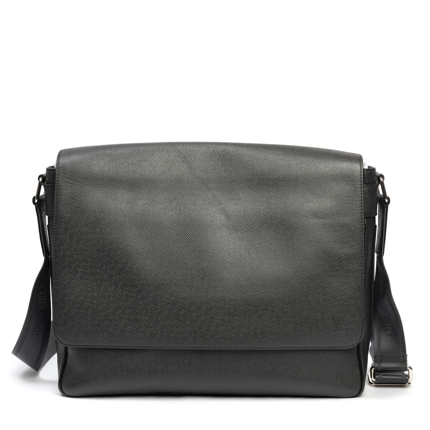 Louis Vuitton Black Taiga Leather Roman GM Messenger Bag - LabelCentric